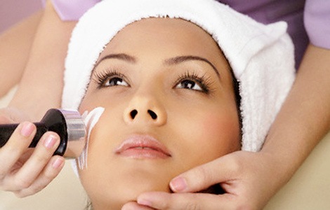 skin-polishing-treatment-in-delhi-1